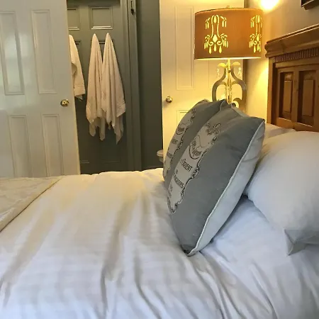 Bed & Breakfast Beacon Hill *
