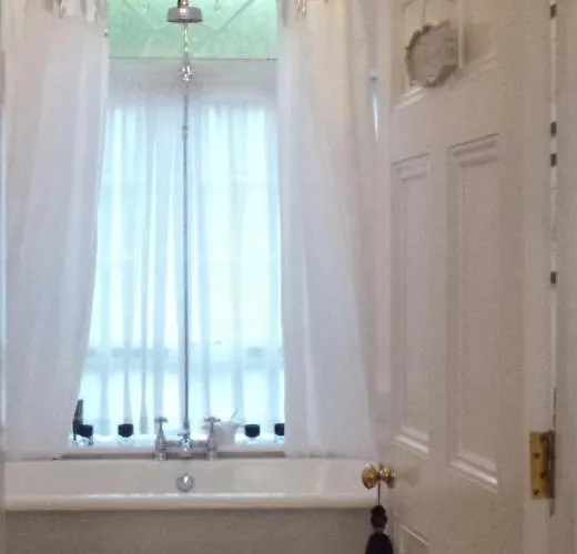 Bed & Breakfast Beacon Hill *